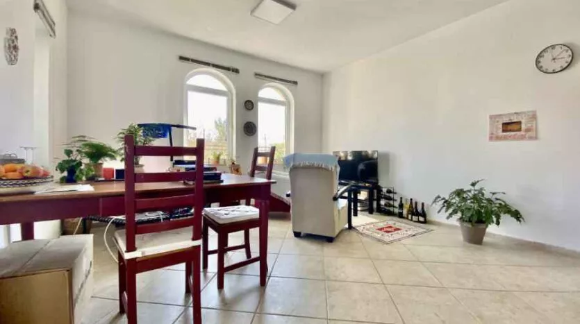 Abu-Tor 1 BR top floor