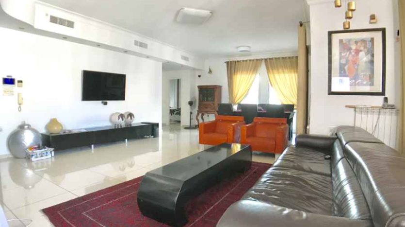 Arnona - 4 BR luxury penthouse fully furnished