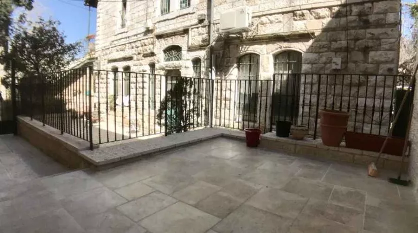 Musrara - 4 Rooms garden apartment