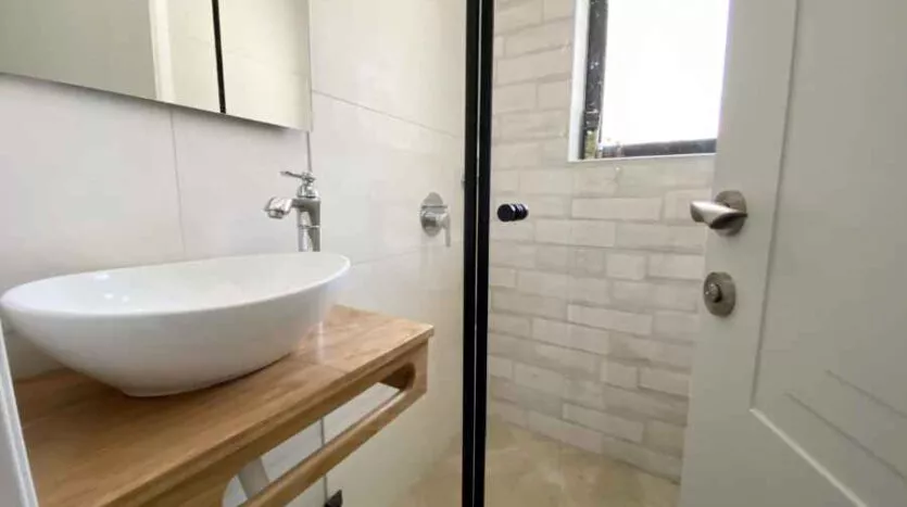 Musrara - 4 Rooms garden apartment