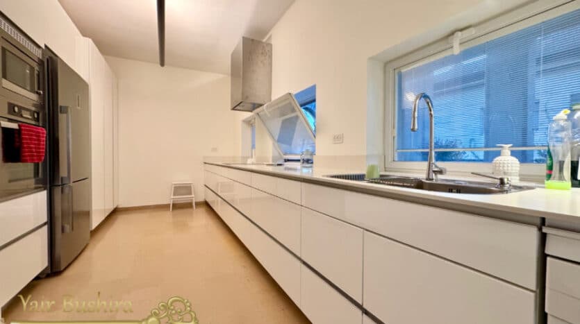 Abu-Tor - Amazing Penthouse