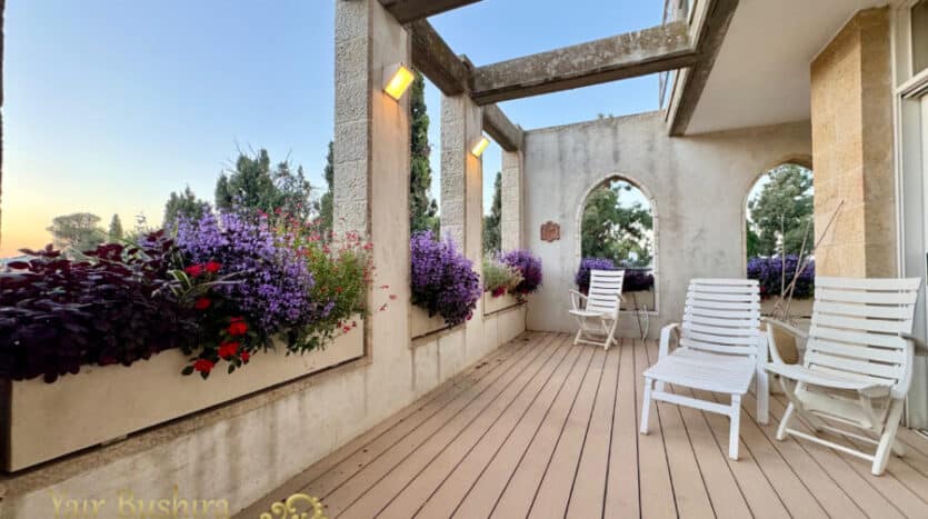 Abu-Tor - Amazing Penthouse