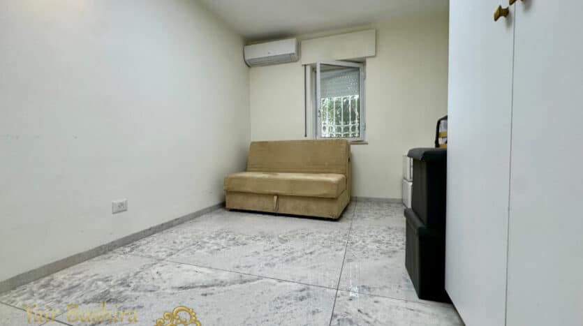 Abu-Tor – 2 BR | Renovated | Furnished