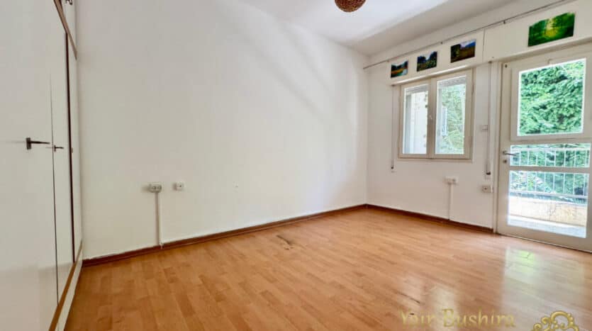 Abu-Tor – Amazing 2 br apartment + office