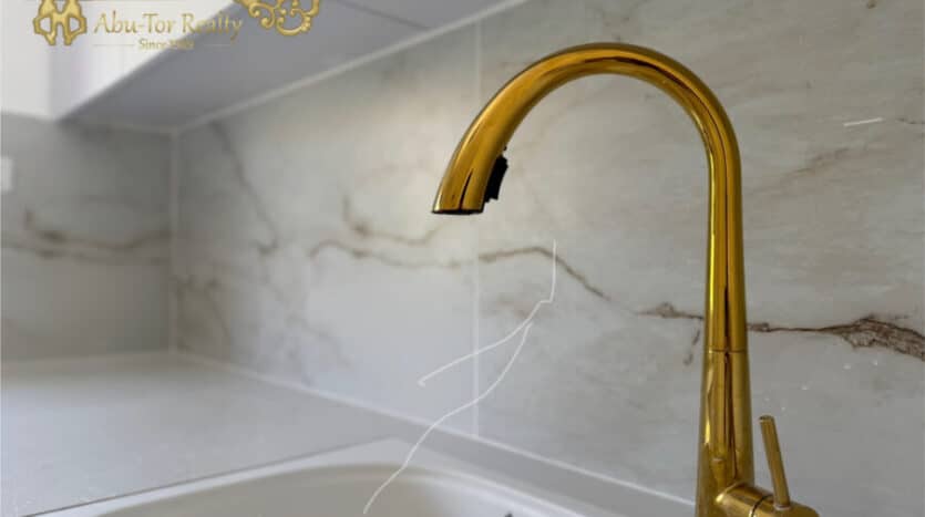 East Talpiot - 3 BR | 1 Bath | 90 m²