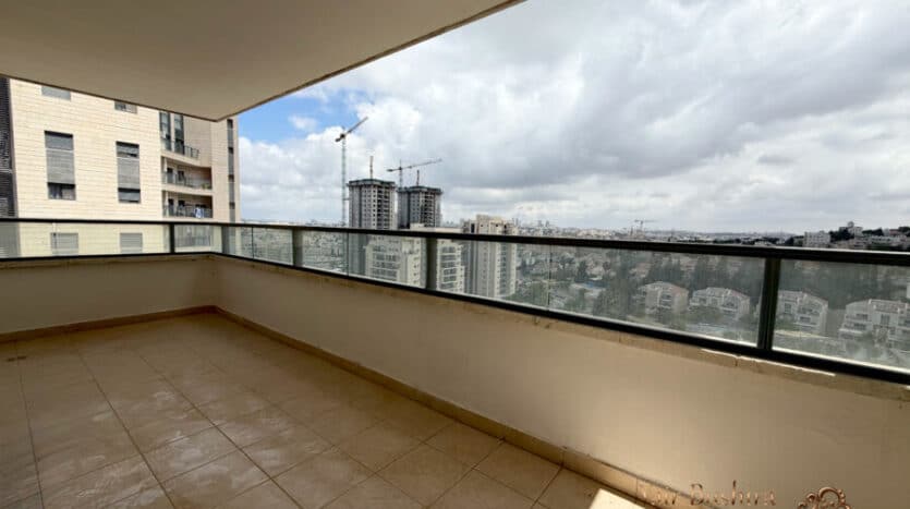 Arnona - Amazing 2 BR apartment