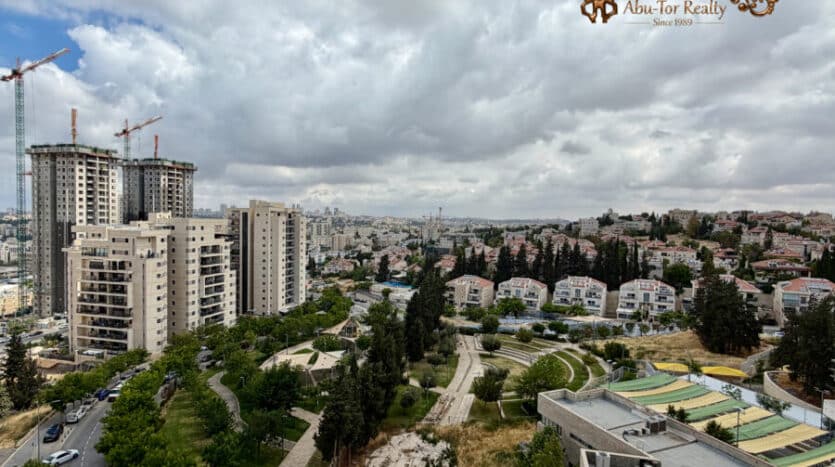 Arnona - Amazing 2 BR apartment
